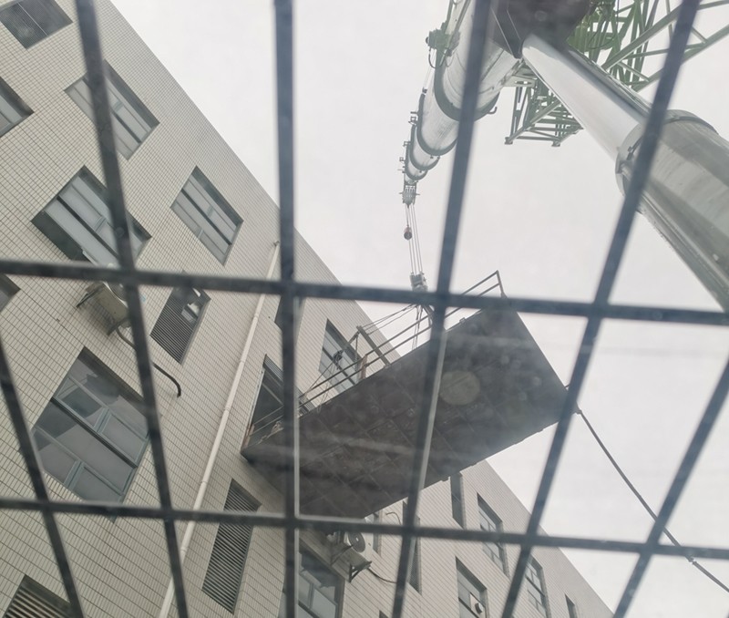 嘉鱼县大件设备吊装