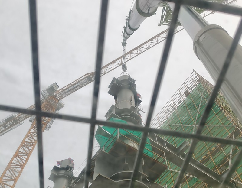 嘉鱼县吊车租赁电话